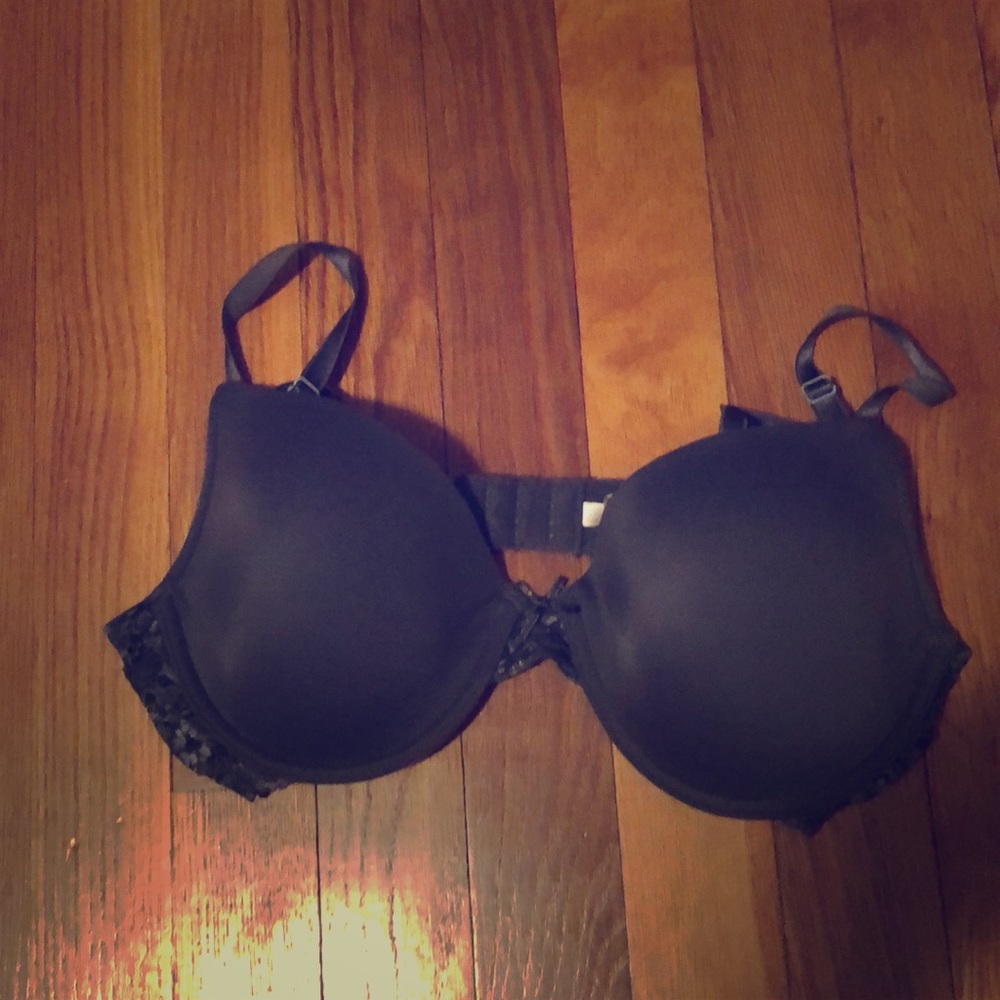 Aerie bra, grey with lace on the sides and bow